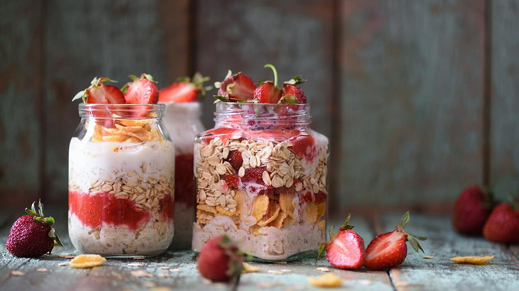 Pomegranate Berry Overnight Oats